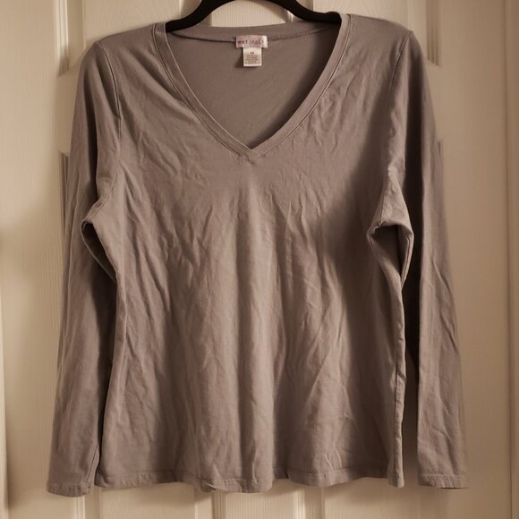 Wet Seal + Women's Gray V-Neck Top Long Sleeved T-Shirt Plus Size Please Read - Picture 1 of 3